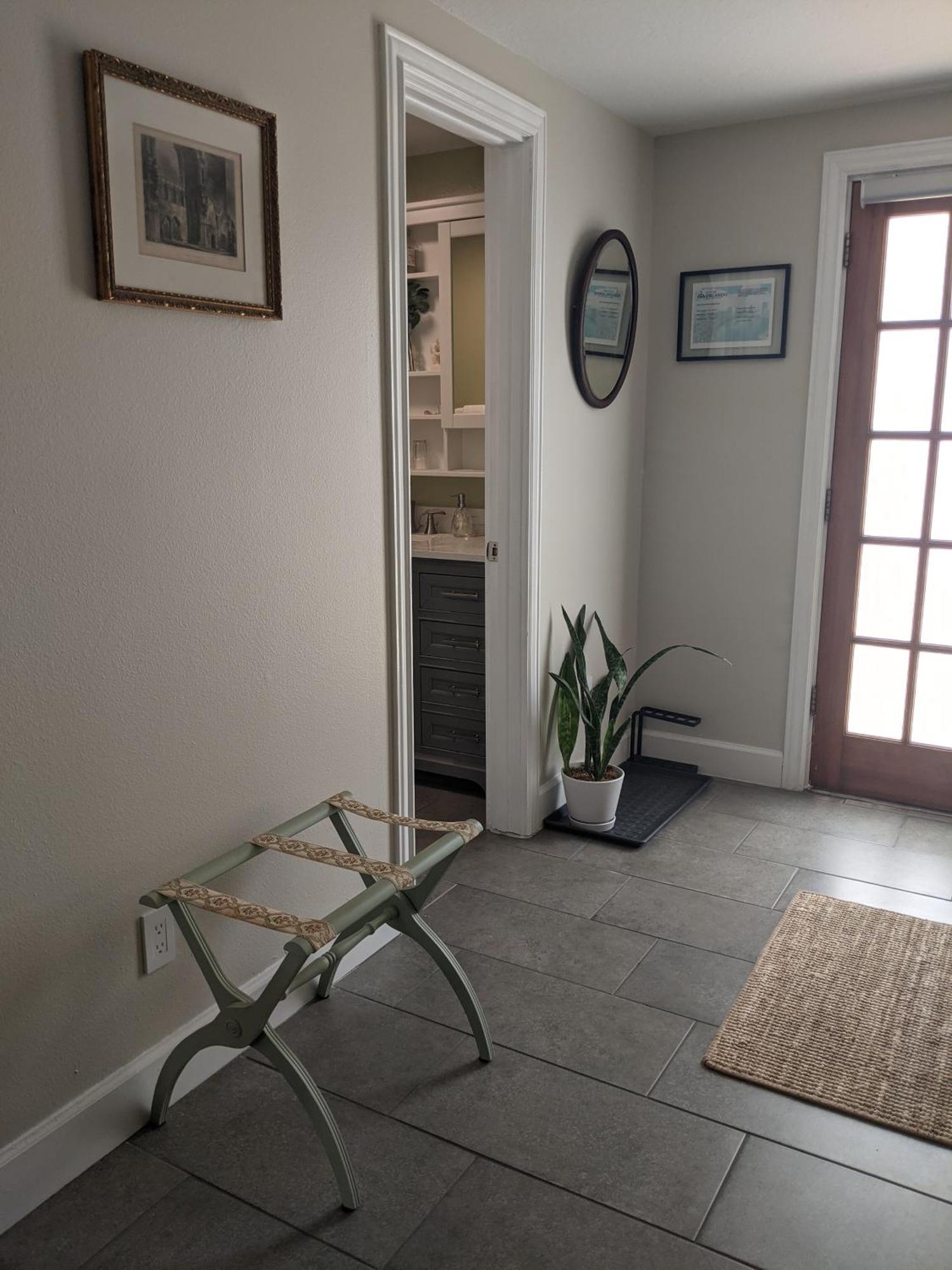 Private Access Suite In Family Home Orlando Exterior photo